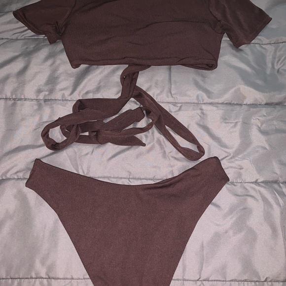 Fashion Nova Swimsuit - Picture 2 of 4